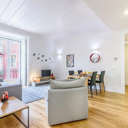 Modern Flat In Downtown Lisbon By Lovelystay Extérieur photo