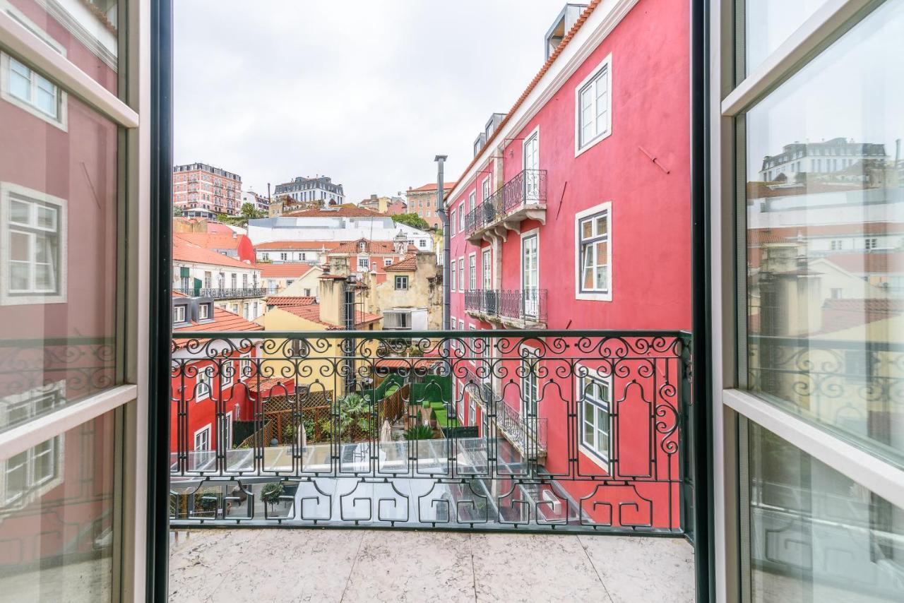 Modern Flat In Downtown Lisbon By Lovelystay Extérieur photo